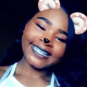 Meet your Posher, Rickia